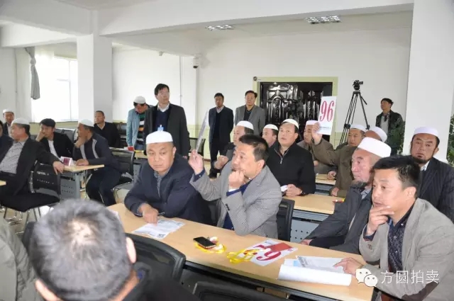 临夏市前河沿小学商铺拍卖会圆满举行